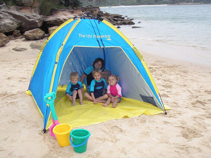 BANZ sun shelter gear in lime for beach shade and family outings