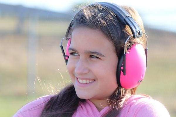 BANZ kids sensory earmuffs in Hot Pink with NRR 26 dB passive hearing protection